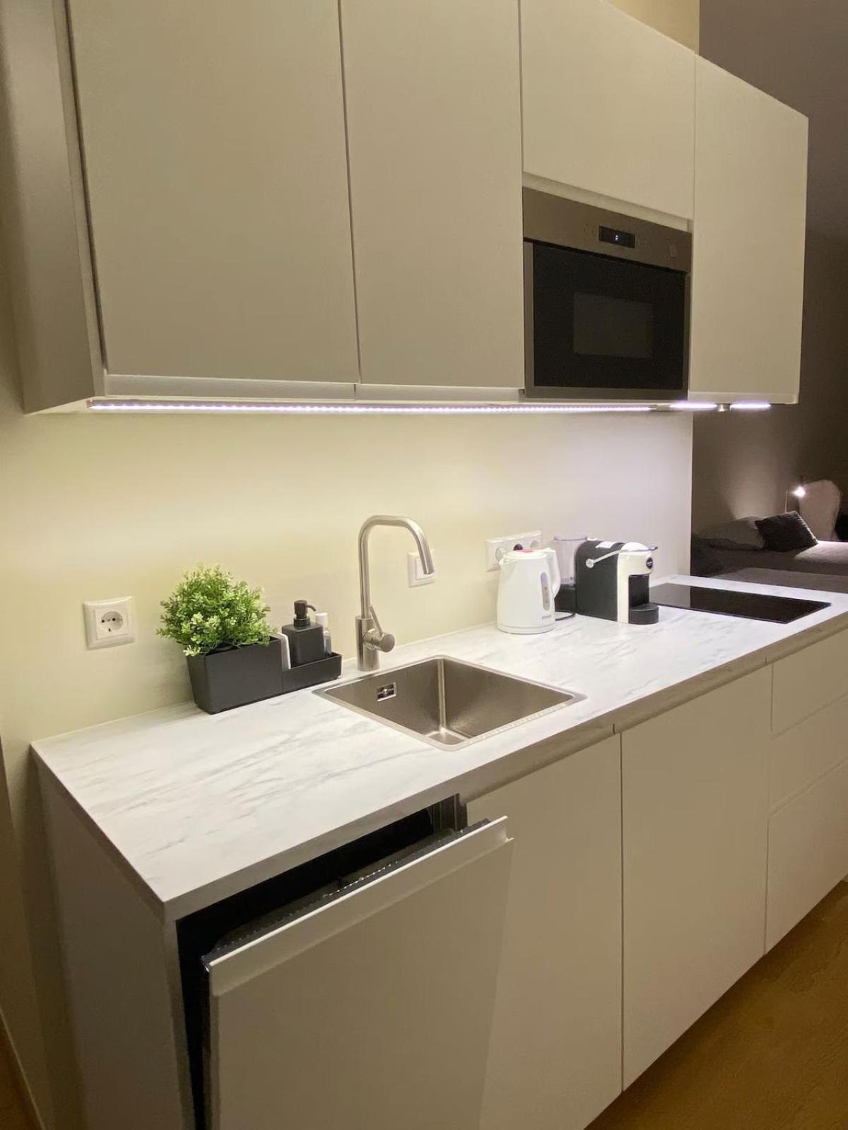 Lovely Aisa Apartment | 2 Terraces Pärnu Kültér fotó